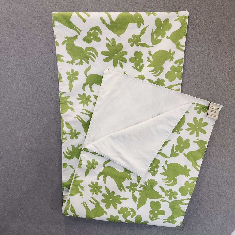 Pottery Barn Table Runner‎ 18"x108" Whimsical Animals & Flower Print Green White